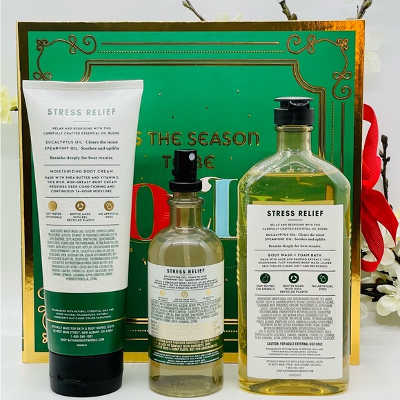 Bath and Body Works Aromatherapy Stress Relief Eucalyptus-Spearmint 3Pc Gift Box - Picture 9 of 10